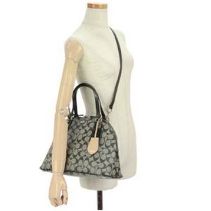 Coach Signature Cora Peyton Domes Satchel ⚫️
